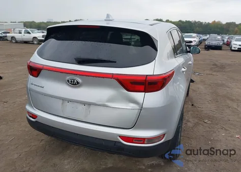 2017 Kia Sportage Lx z USA, uszkodzony, nr VIN KNDPMCAC6H7144958